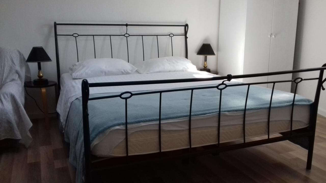 Apartments Mime - Small House Водице Экстерьер фото