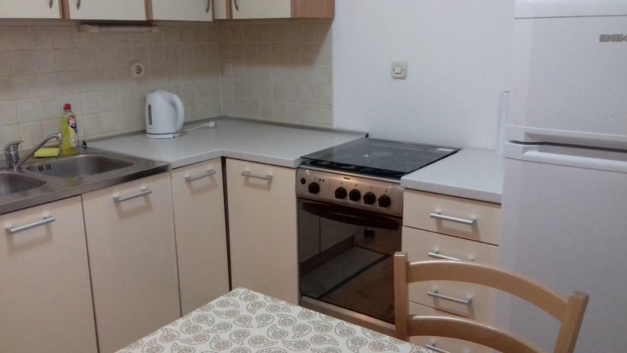 Apartments Mime - Small House Водице Экстерьер фото